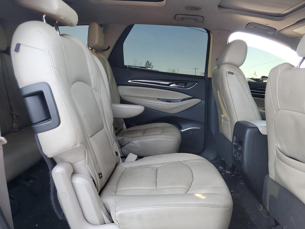 2018 Buick Enclave - Image 11