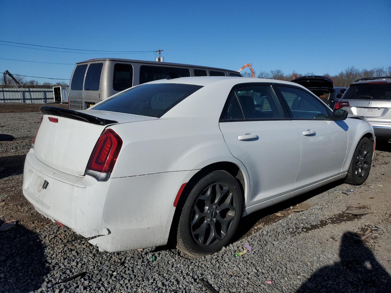 2018 Chrysler 300 - Image 3