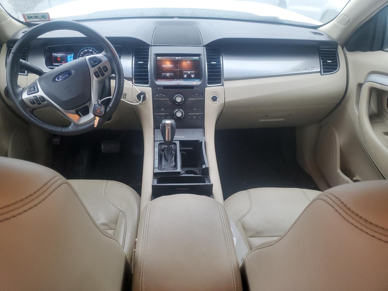 2014 Ford Taurus - Image 8