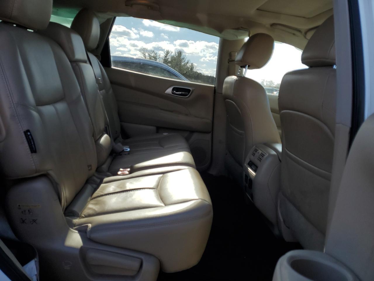 5N1DR2MM5JC613114 NISSAN PATHFINDER 2018