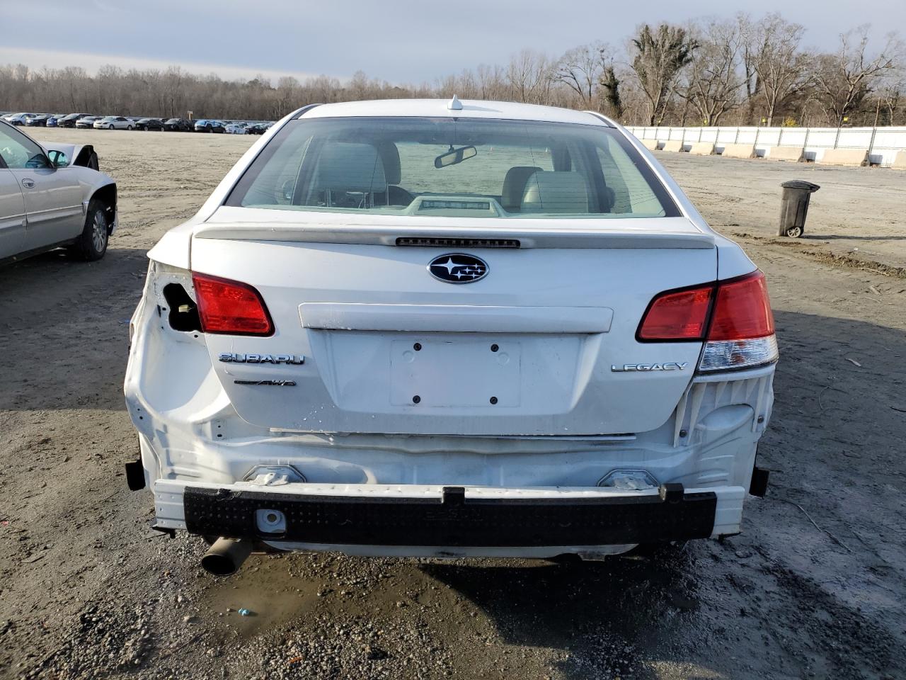 2013 Subaru Legacy - Image 6