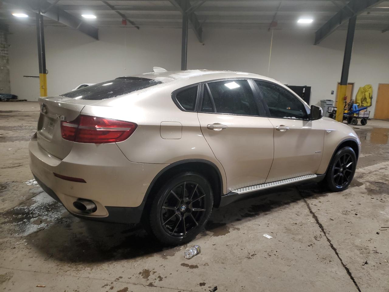 VIN 5UXFG2C50DL784434 2013 BMW X6 no.3