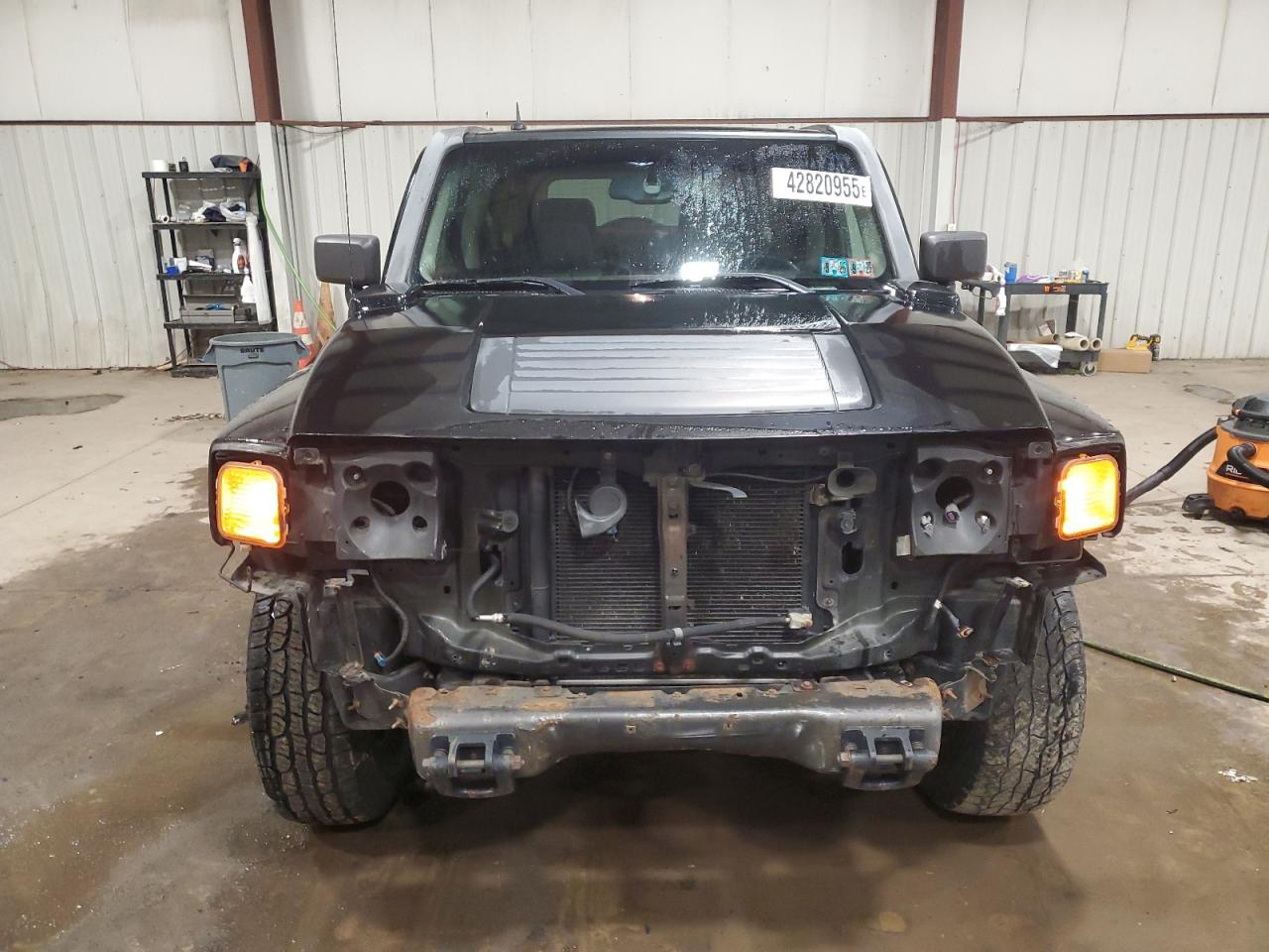 2006 Hummer H3 - Image 5