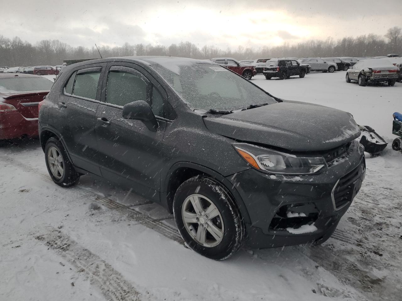 2019 Chevrolet Trax - Image 4