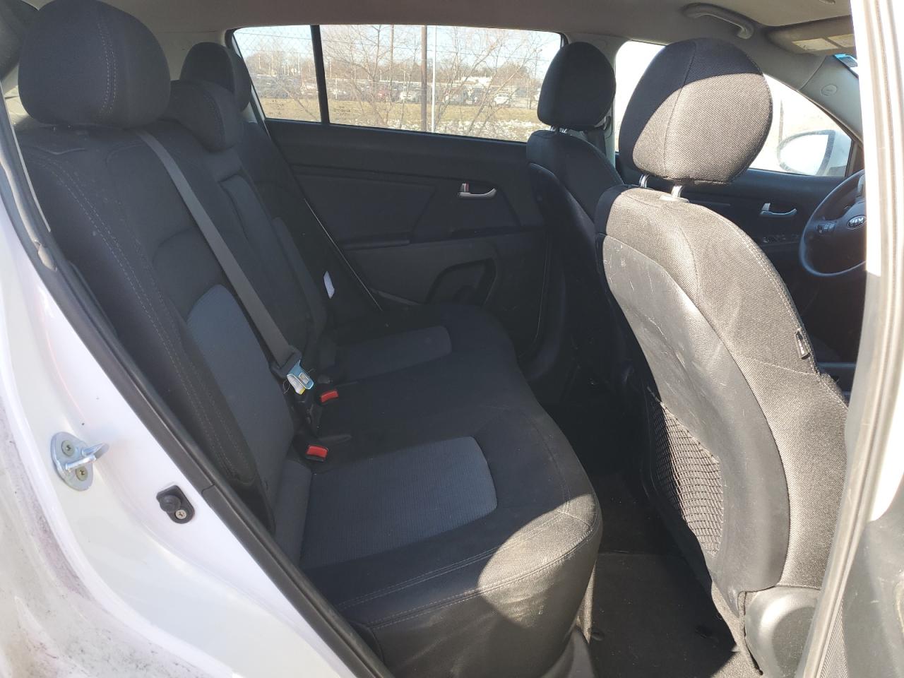 2015 Kia Sportage - Image 11