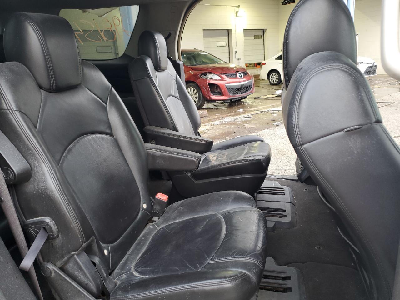 2008 Saturn Outlook Xr VIN: 5GZER33718J206115 Lot: 42356835