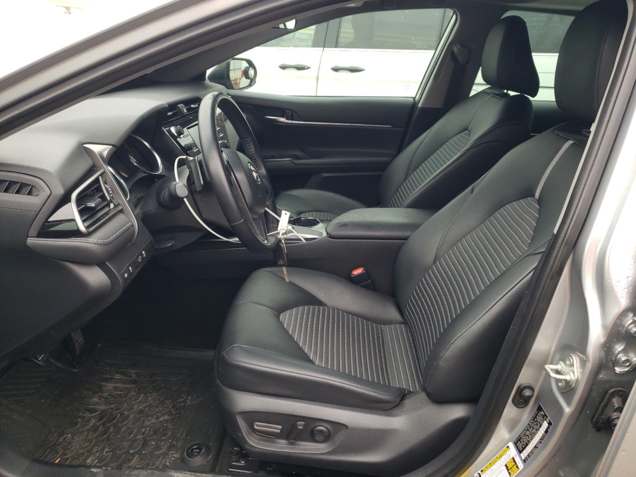 2019 Toyota Camry - Image 7