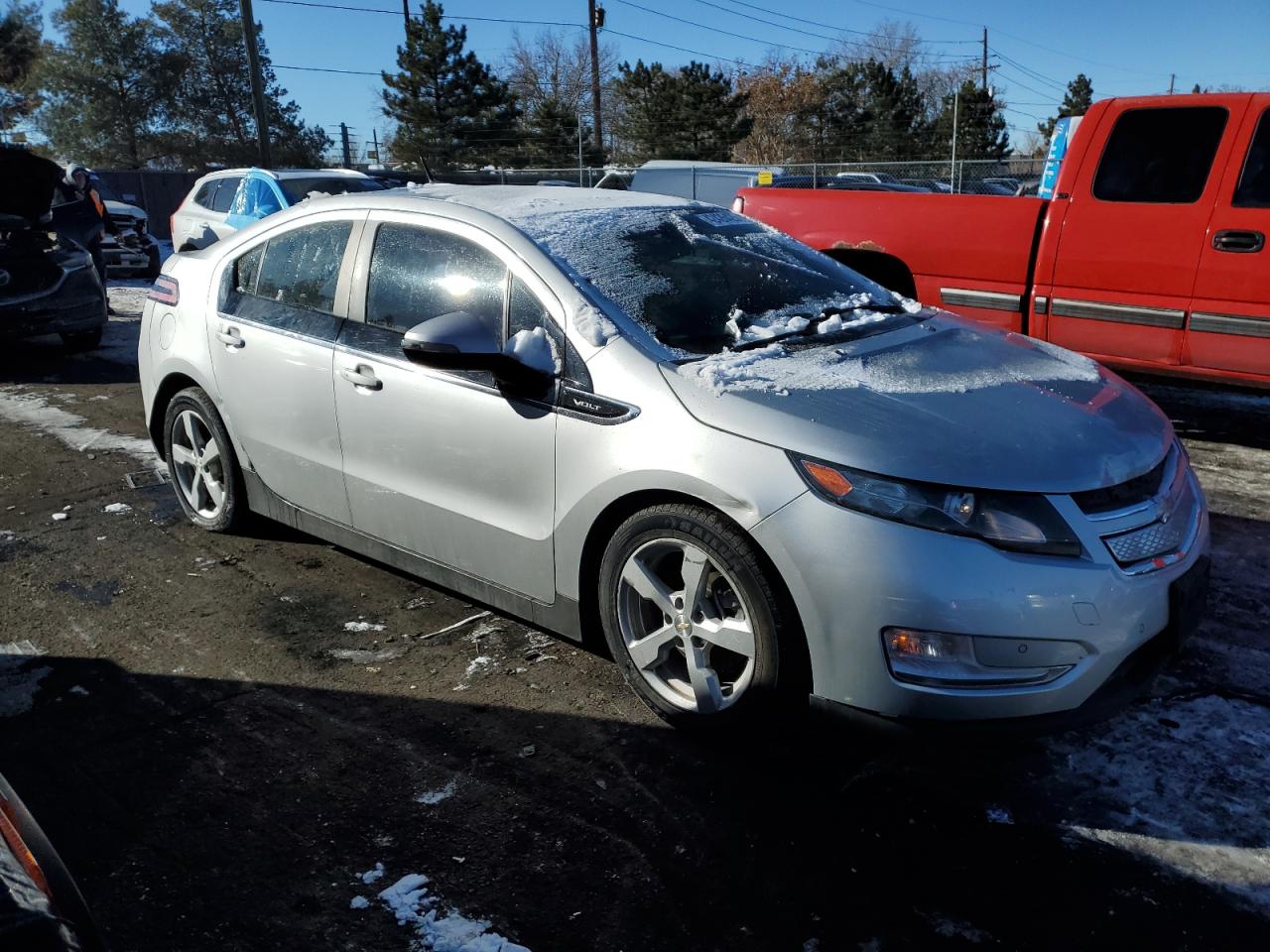 2014 Chevrolet Volt - Image 4