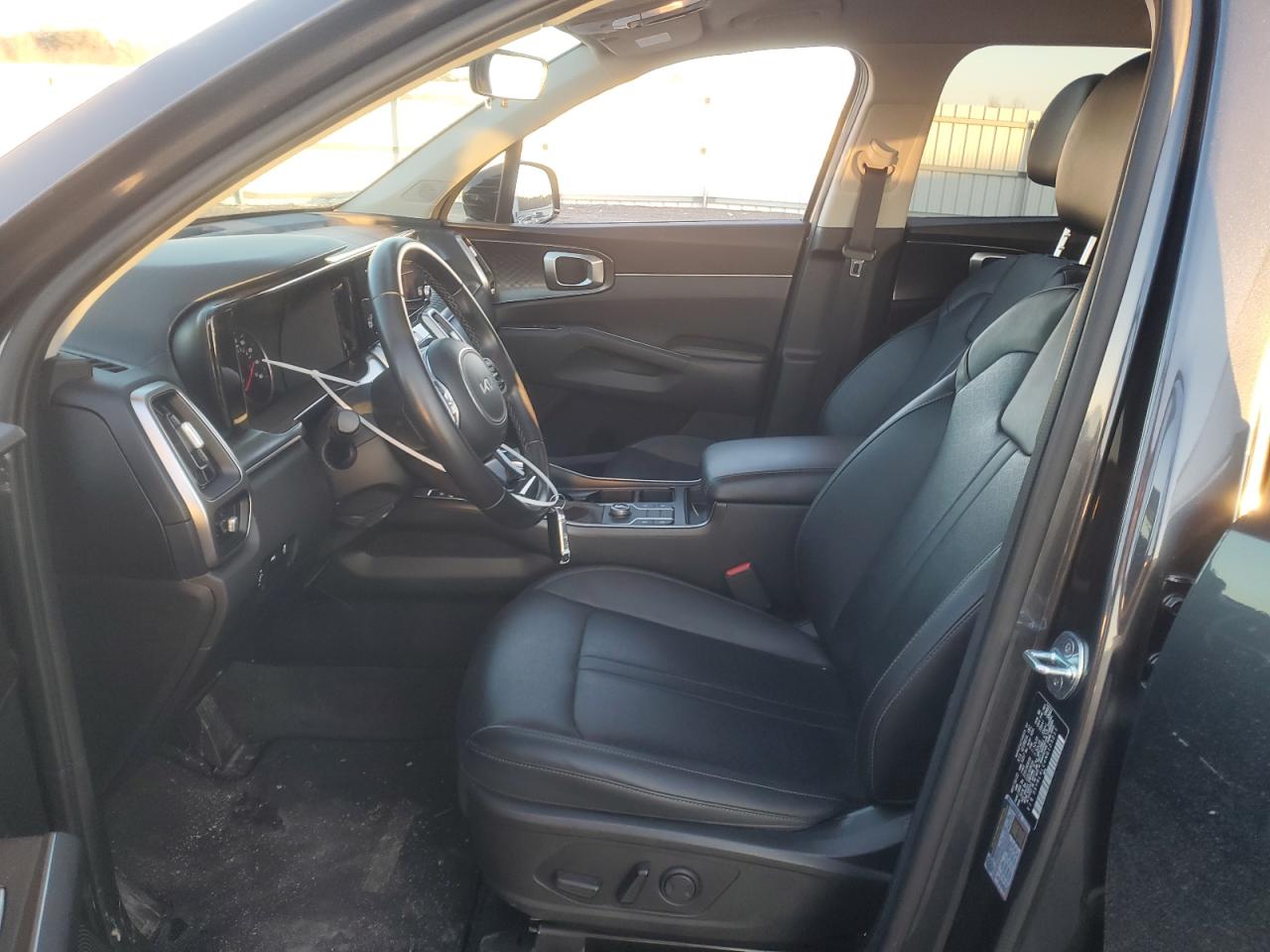 2022 Kia Sorento - Image 7