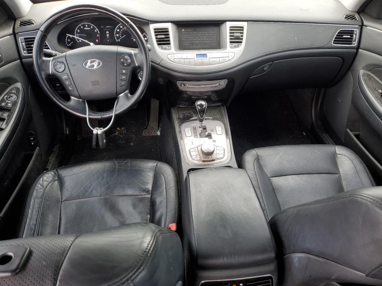 2012 Hyundai Genesis - Image 8