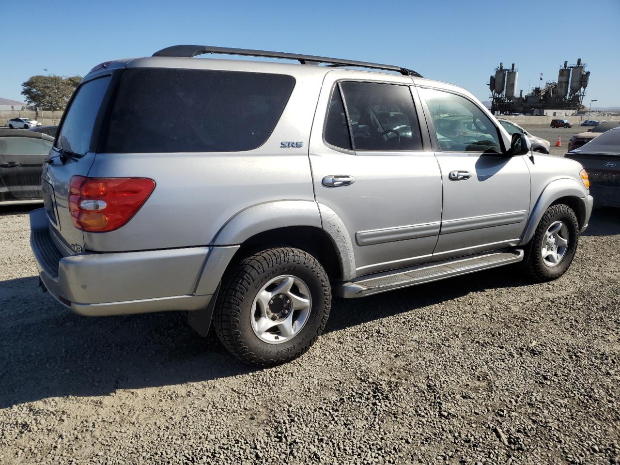 2002 Toyota Sequoia - Image 3