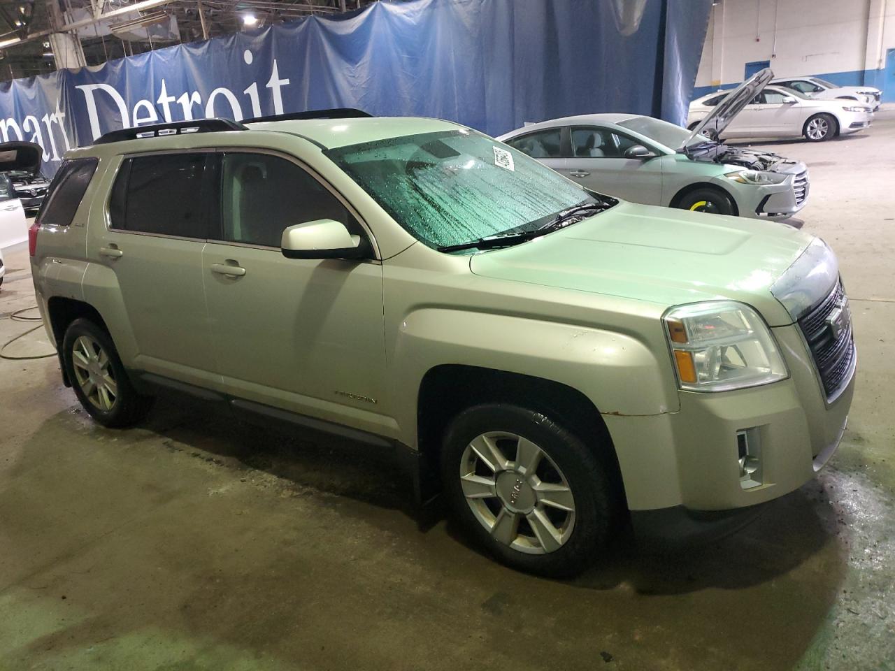 2013 GMC Terrain - Image 4