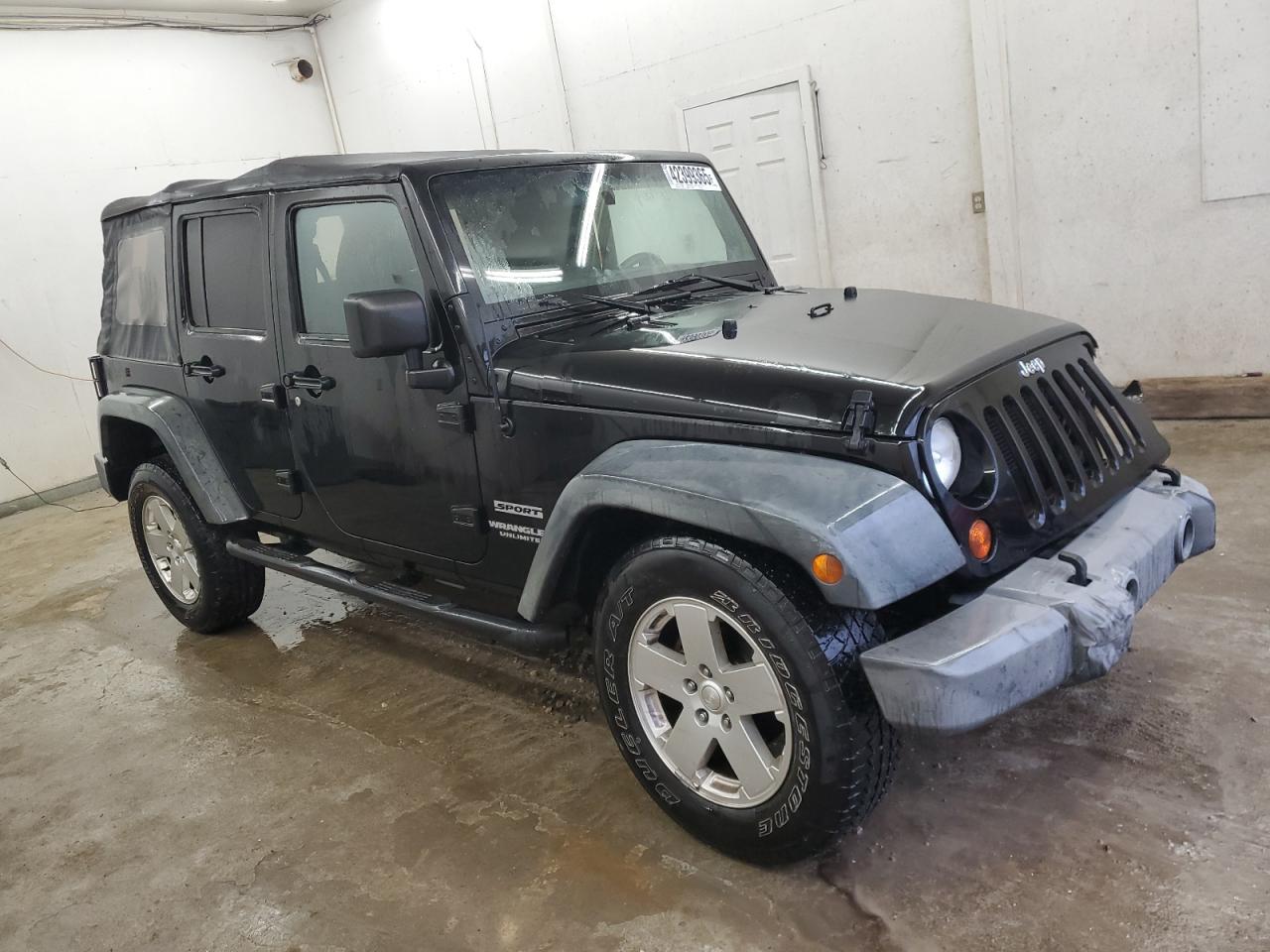 2012 Jeep Wrangler - Image 4