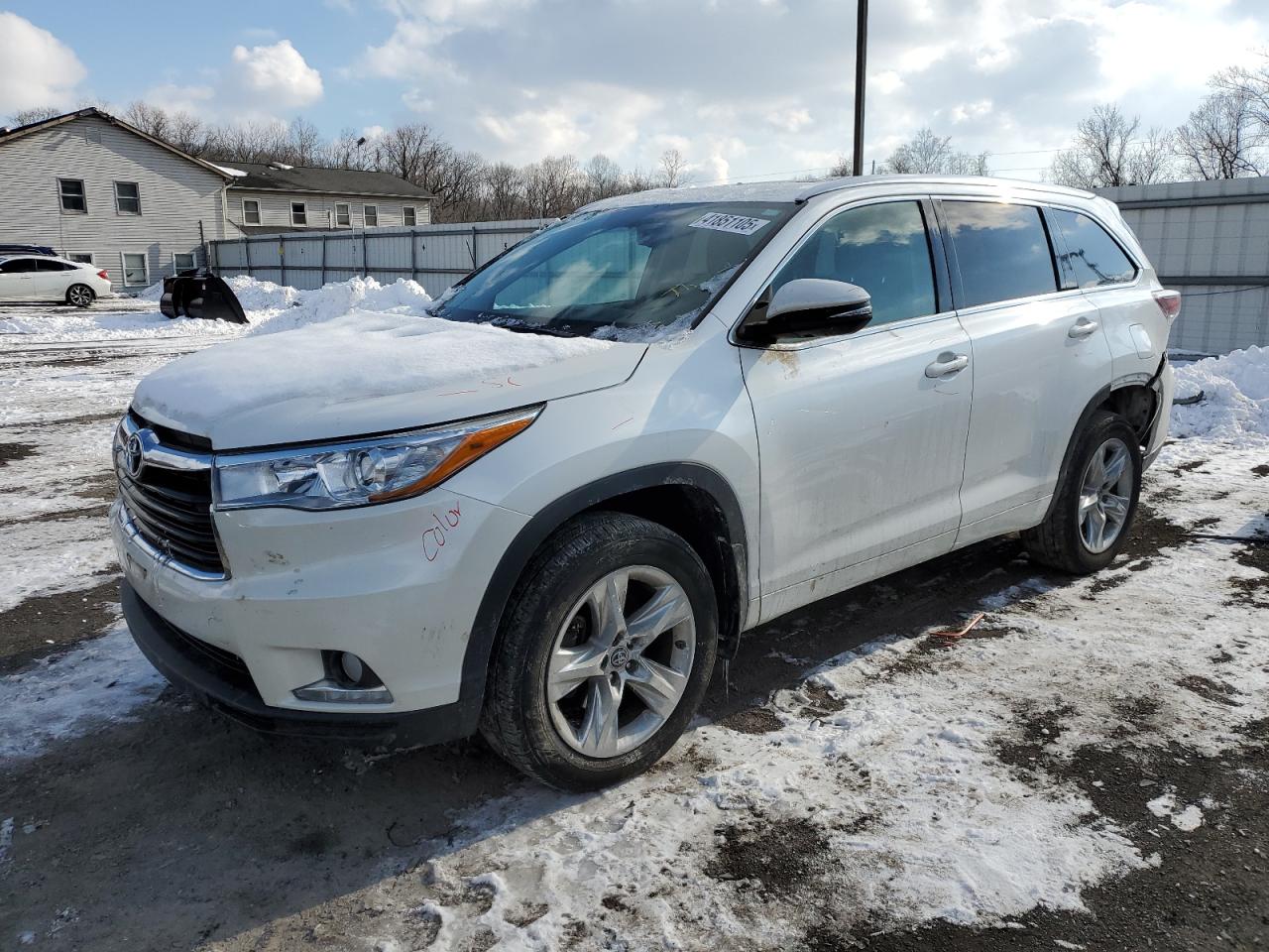 2016 Toyota Highlander - Image 1