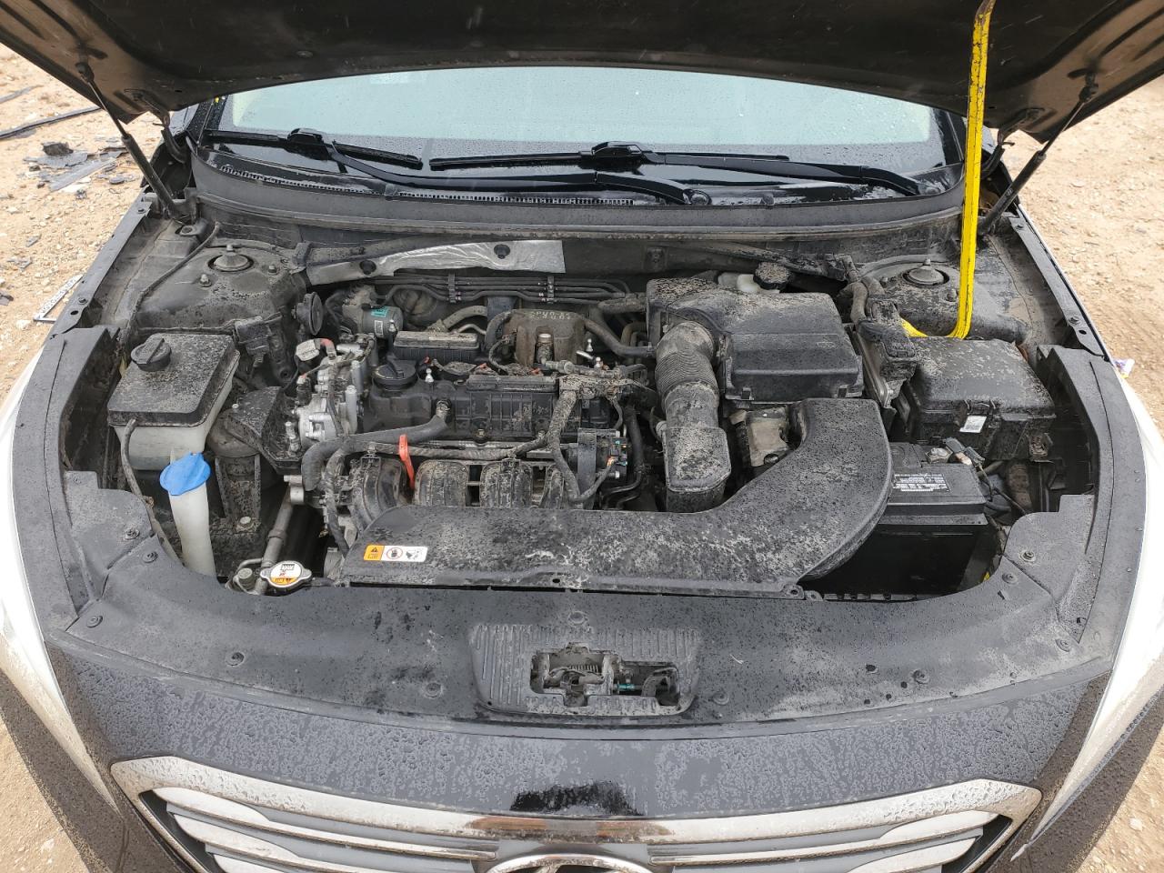 2015 Hyundai Sonata - Image 13