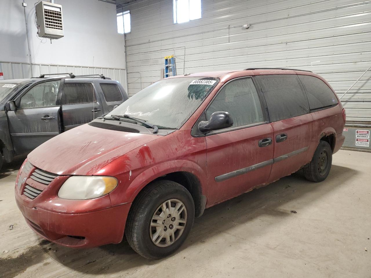 2006 Dodge Caravan - Image 1