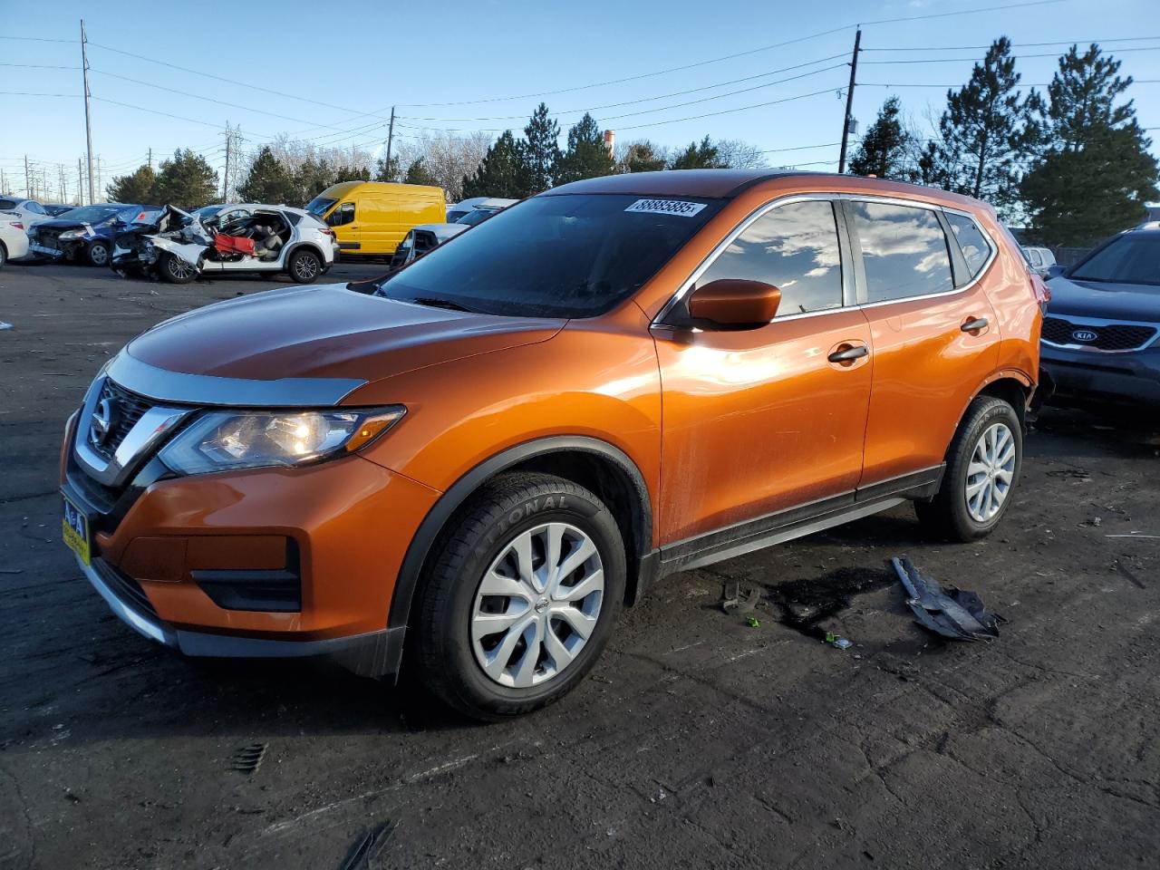 5N1AT2MV8HC761703 NISSAN ROGUE 2017
