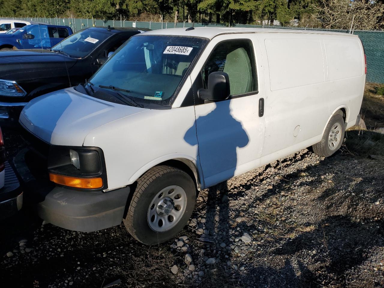 2013 Chevrolet Express - Image 1