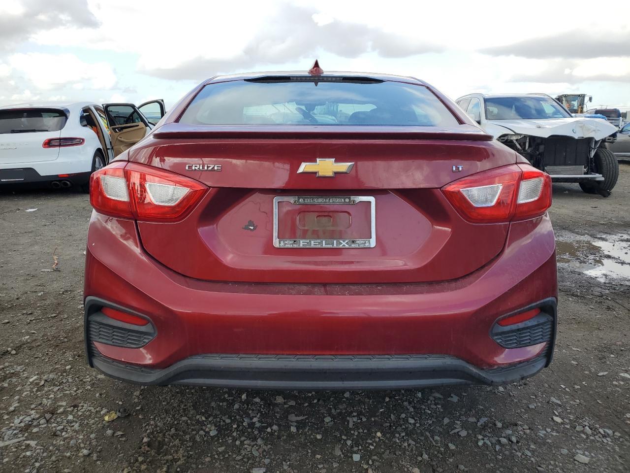 1G1BE5SMXH7181658 CHEVROLET CRUZE 2017