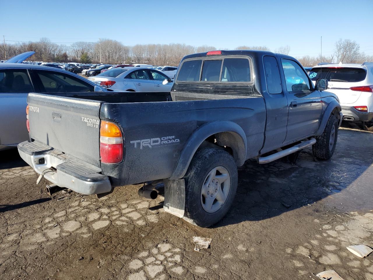2002 Toyota Tacoma - Image 3
