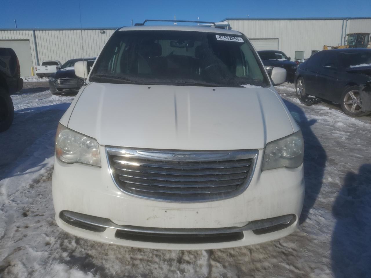 2012 Chrysler Town & Country - Image 5