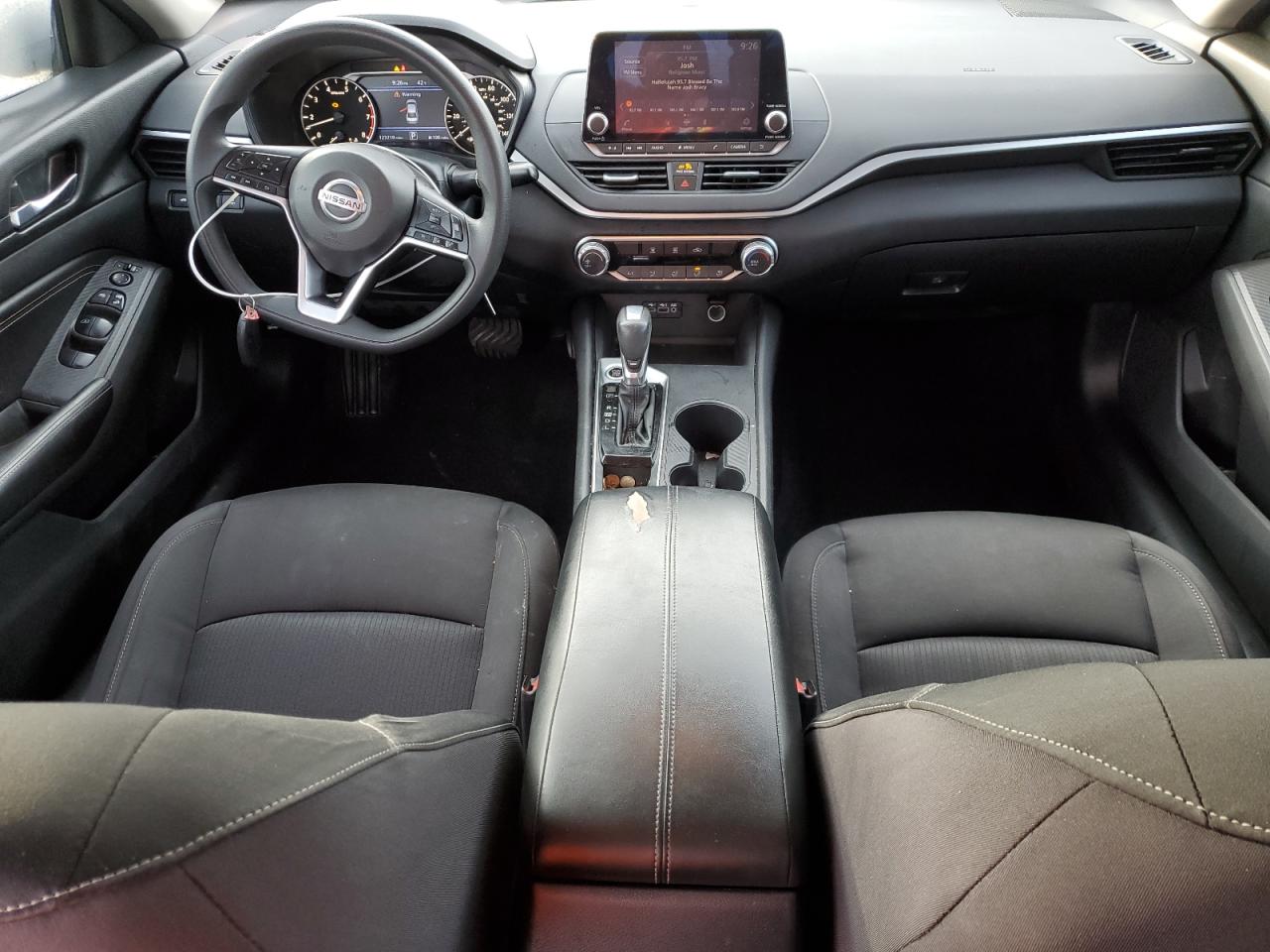 2019 Nissan Altima - Image 8