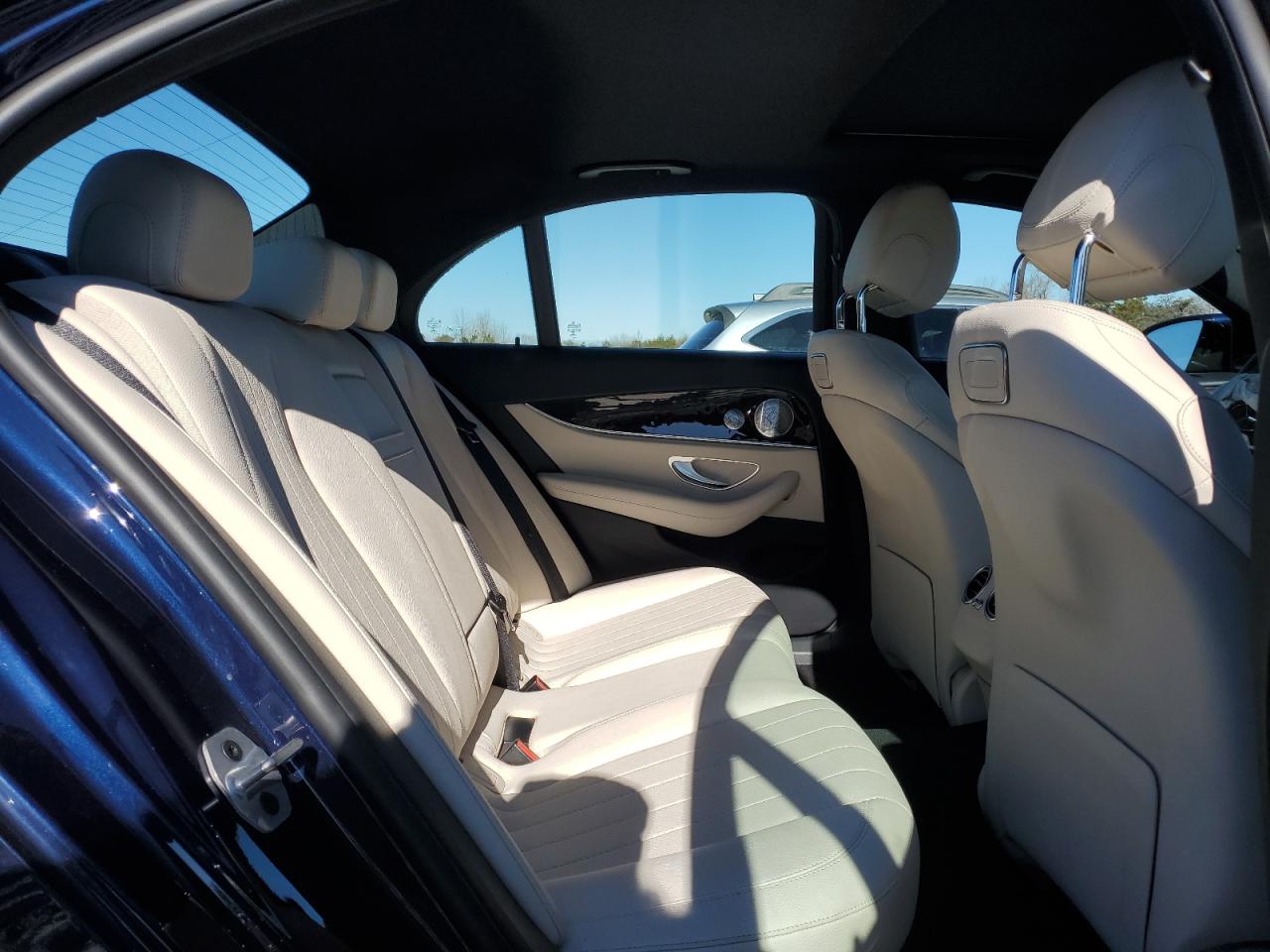 2019 Mercedes-Benz E-klasse - Image 10