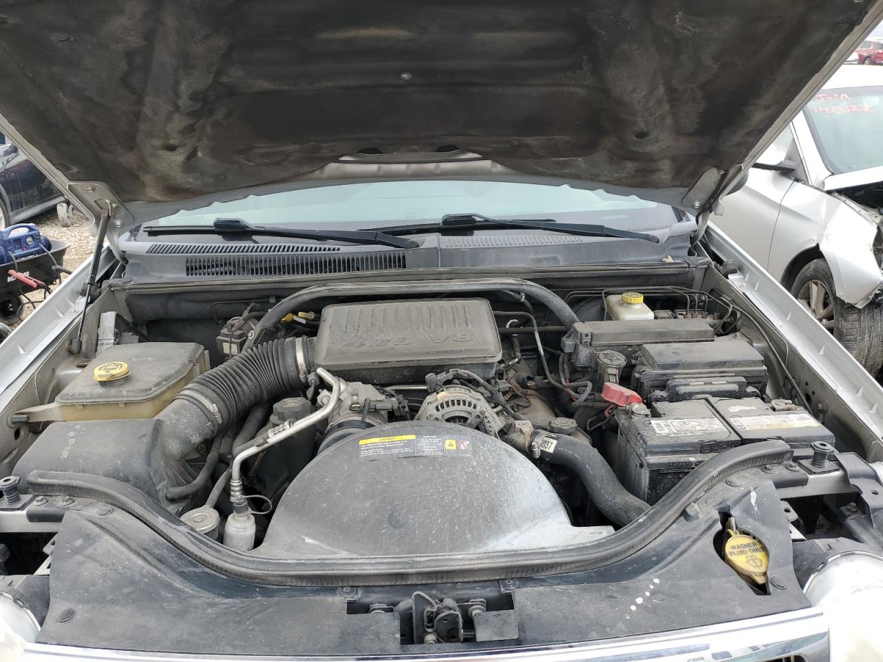 2006 Jeep Grand Cherokee - Image 11