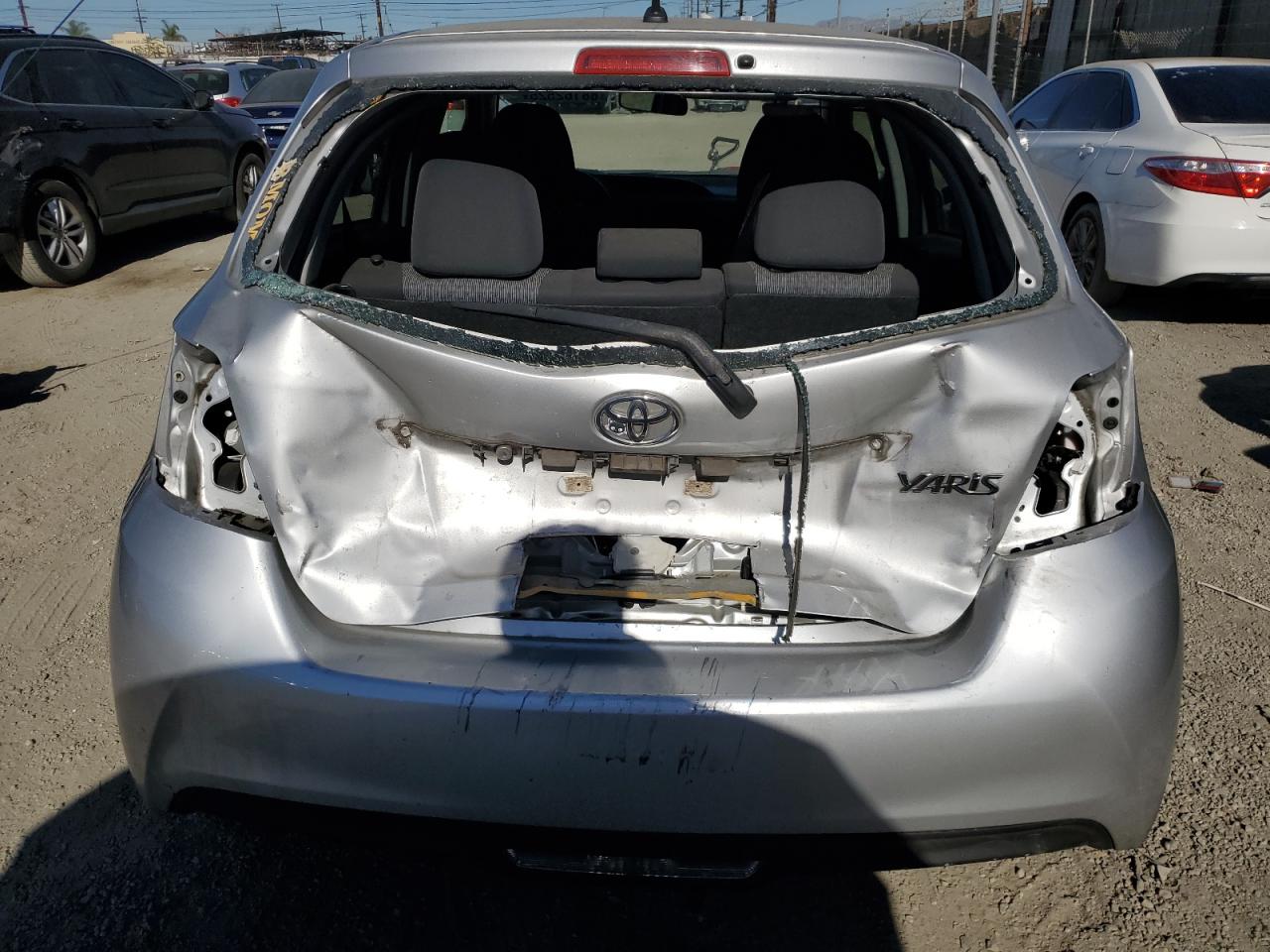 VIN VNKKTUD31GA067780 2016 TOYOTA YARIS no.6