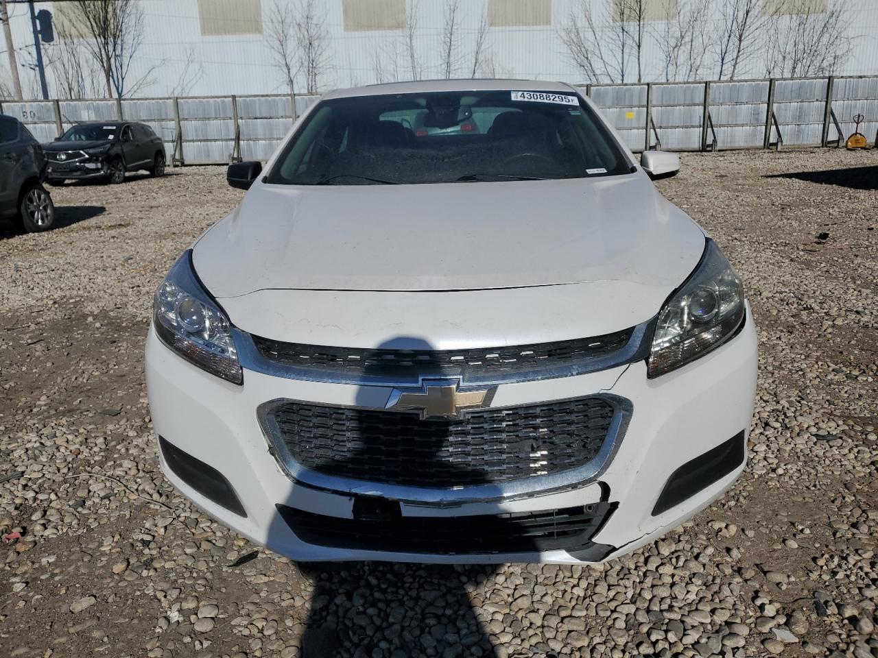 2015 Chevrolet Malibu - Image 5