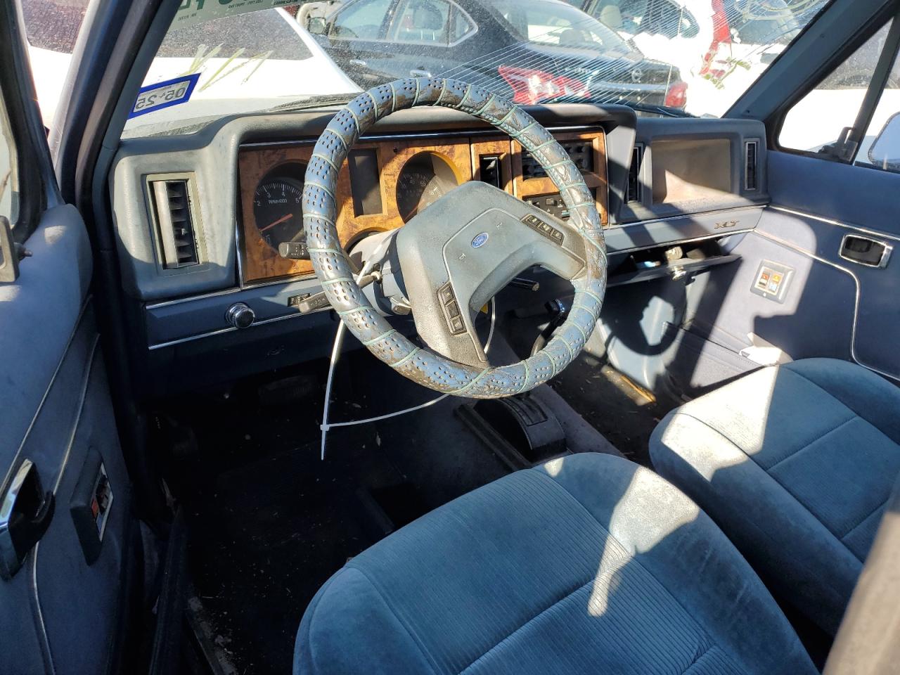 1987 Ford Bronco - Image 8