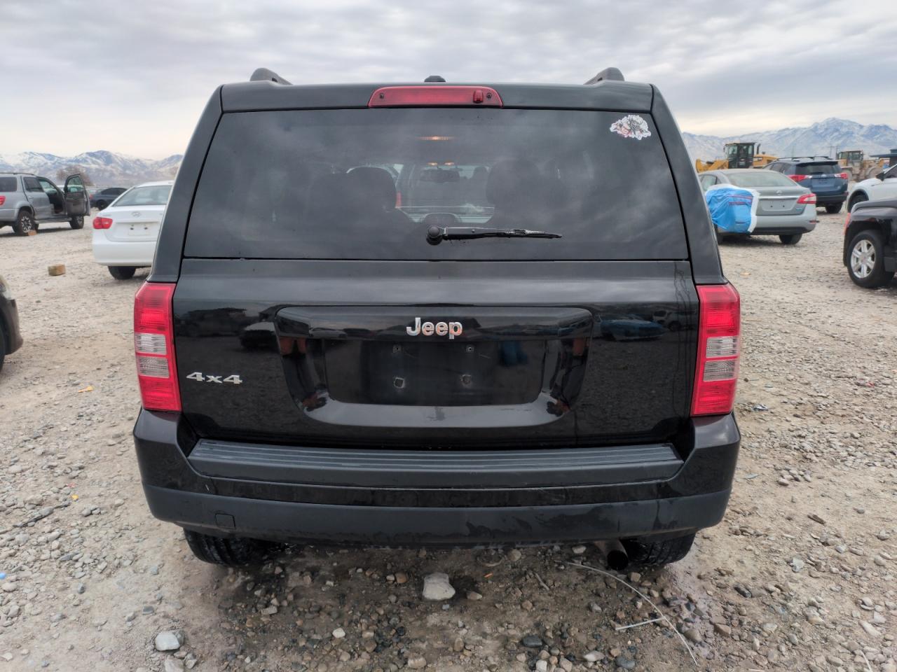 2016 Jeep Liberty (Patriot) - Image 6