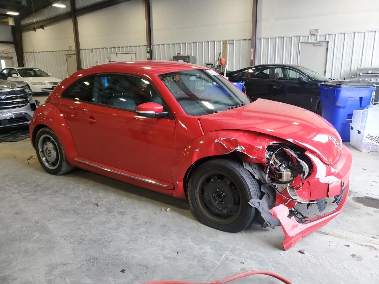 2012 Volkswagen Beetle - Image 4