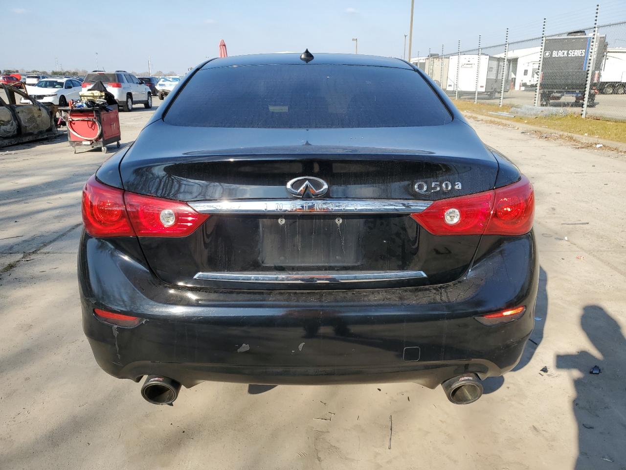 2015 Infiniti Q50 - Image 6