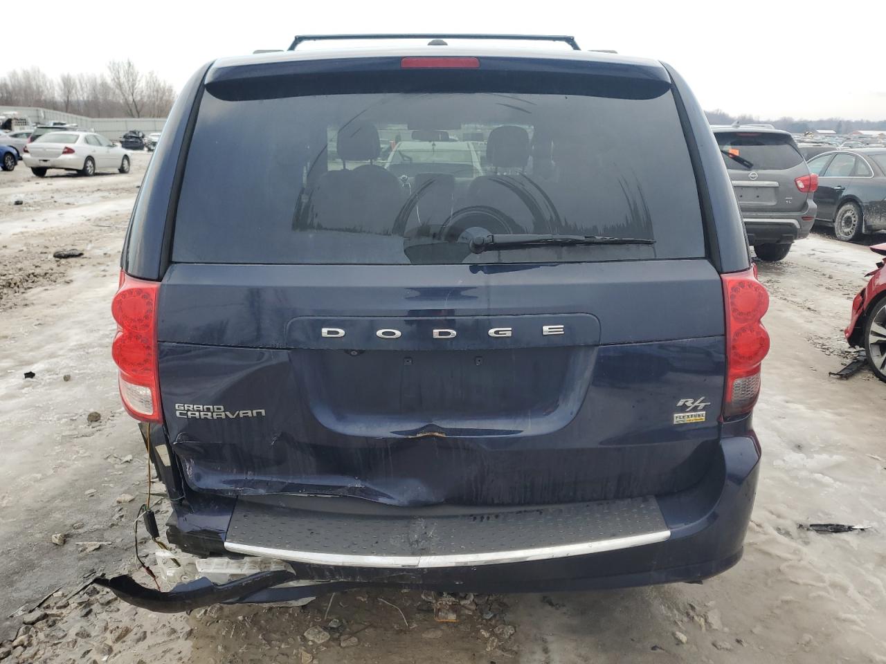 2016 Dodge Caravan - Image 6