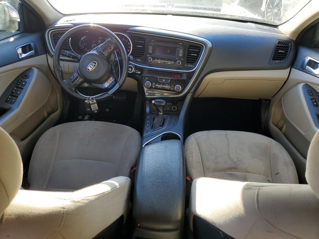 2015 Kia Optima - Image 10