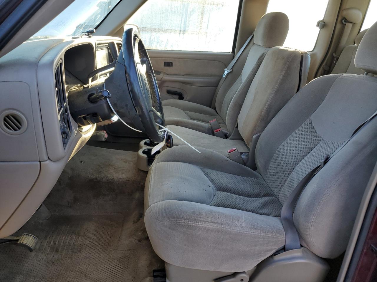 2003 Chevrolet Silverado - Image 7