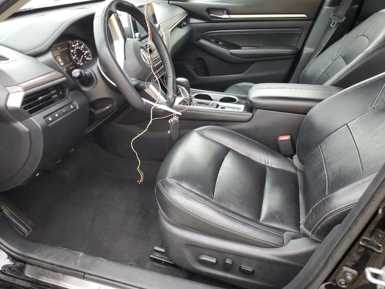 2020 Nissan Altima - Image 7