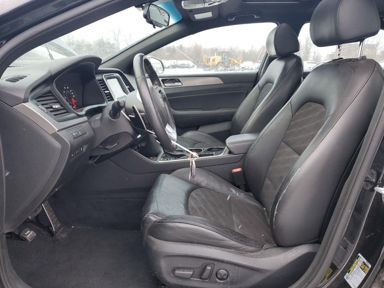 2018 Hyundai Sonata - Image 7