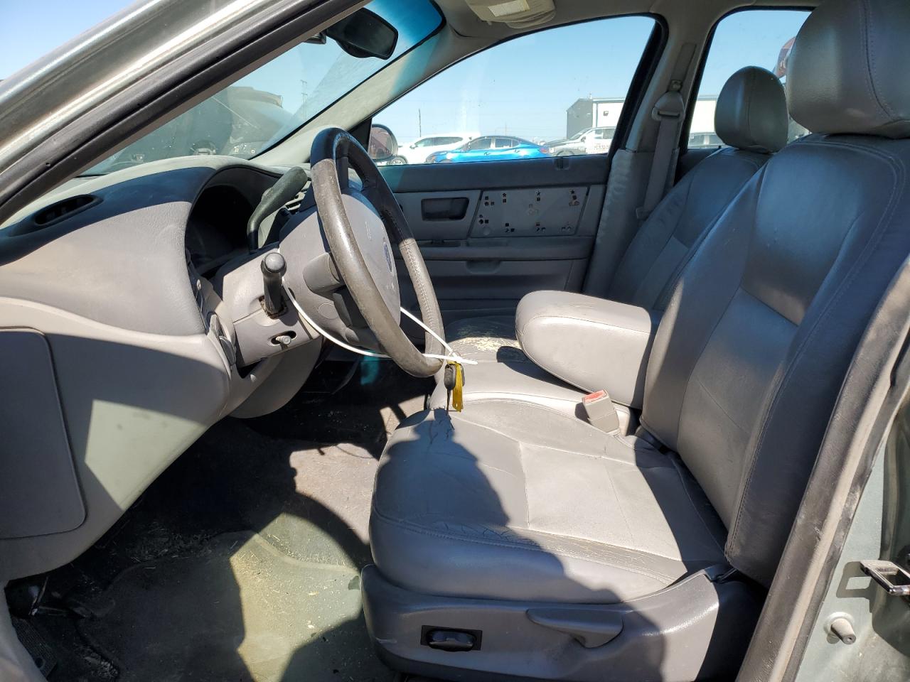 2005 Ford Taurus - Image 7