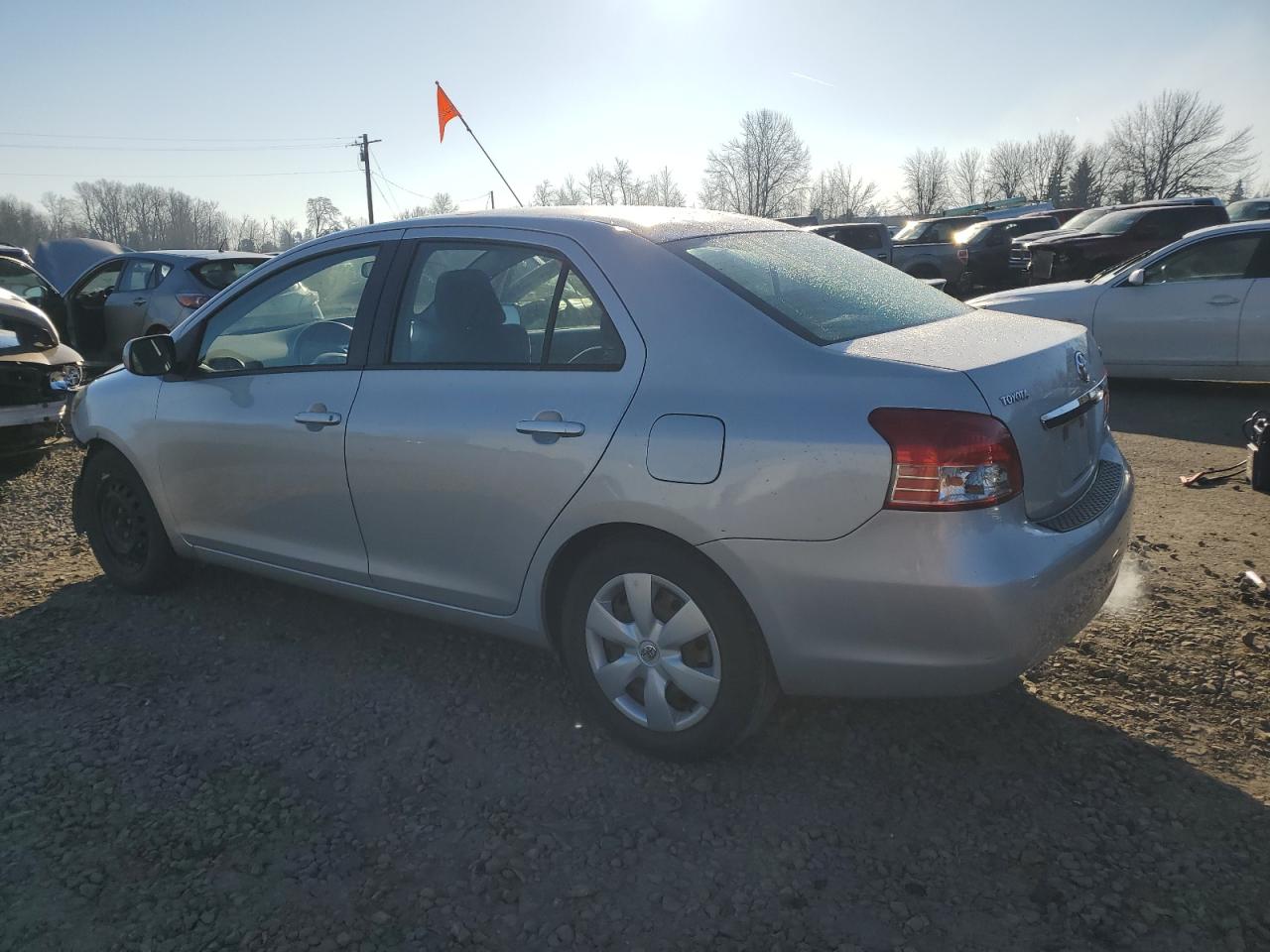 2008 Toyota Yaris - Image 2