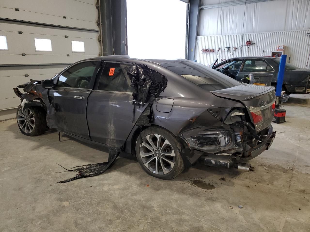 VIN 1HGCR2E5XDA116889 2013 HONDA ACCORD no.2