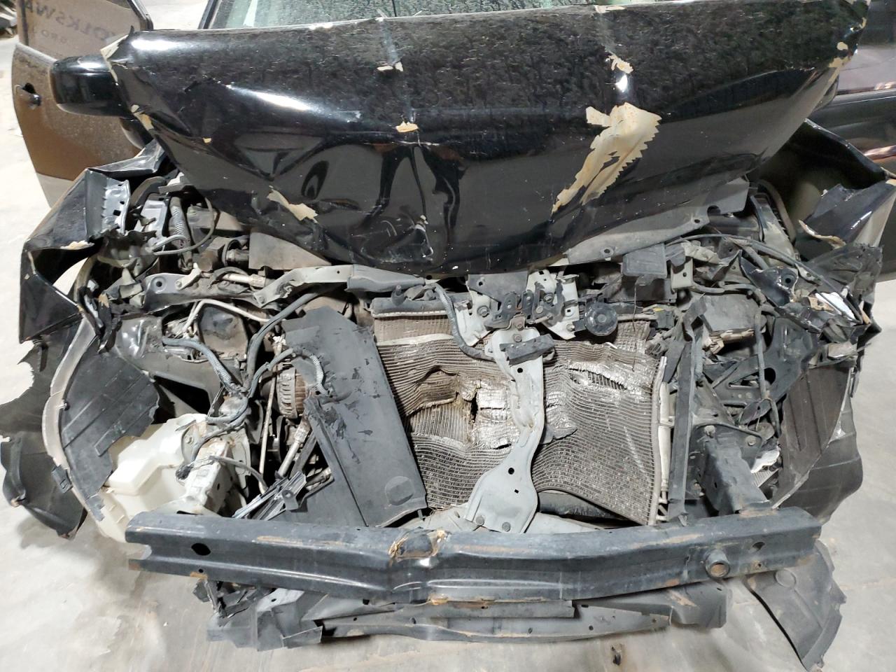 2010 Nissan Versa - Image 11