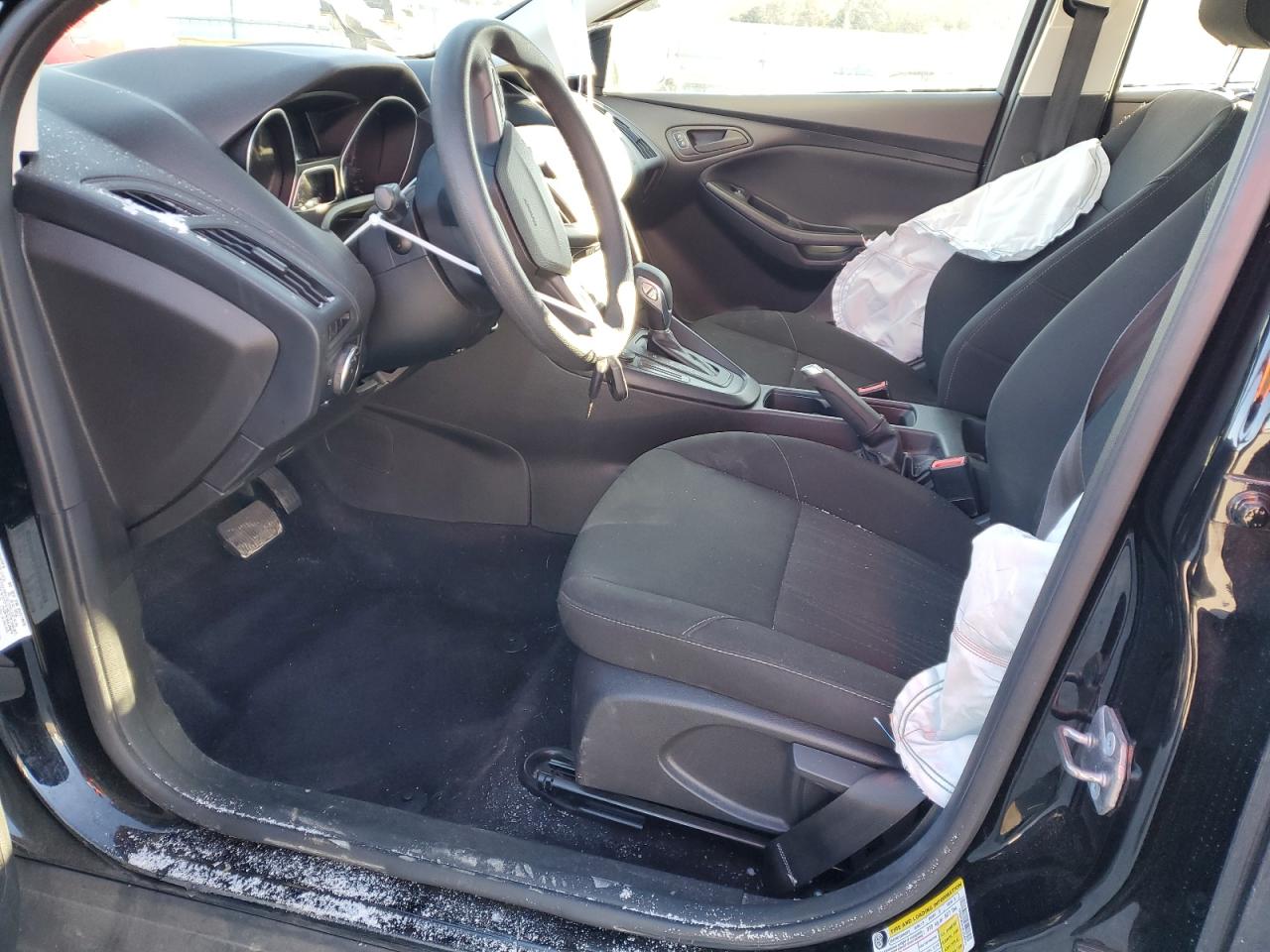 1FADP3E24JL254910 FORD FOCUS 2018