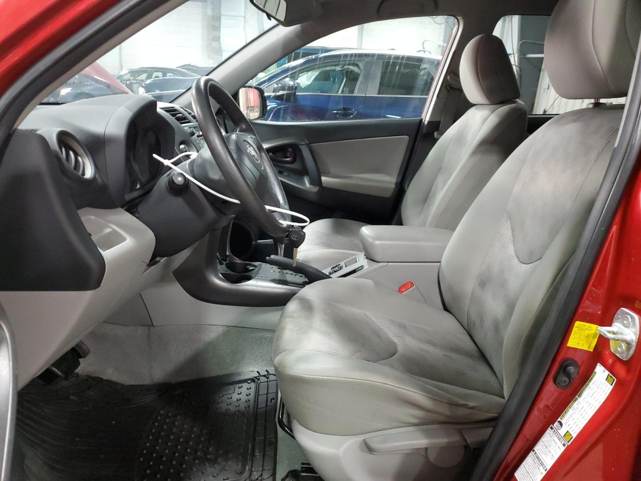 2011 Toyota RAV 4 - Image 7