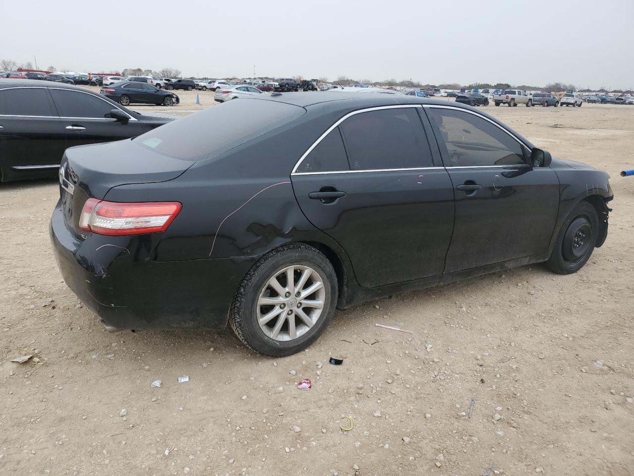 2010 Toyota Camry - Image 3
