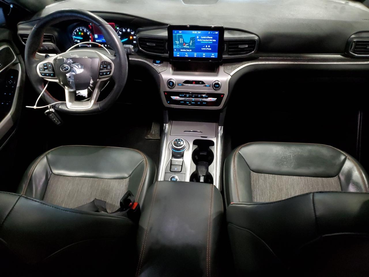 2022 Ford Explorer - Image 8