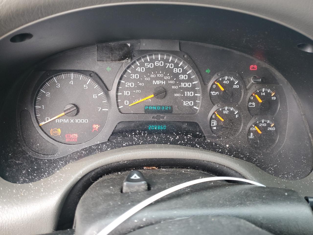 2003 Chevrolet TrailBlazer - Image 9