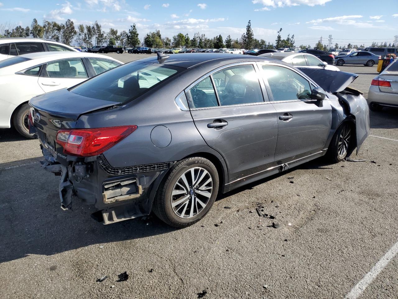2018 Subaru Legacy - Image 3