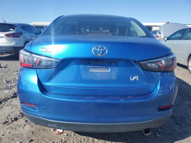 Sedans TOYOTA YARIS 2017 Blue
